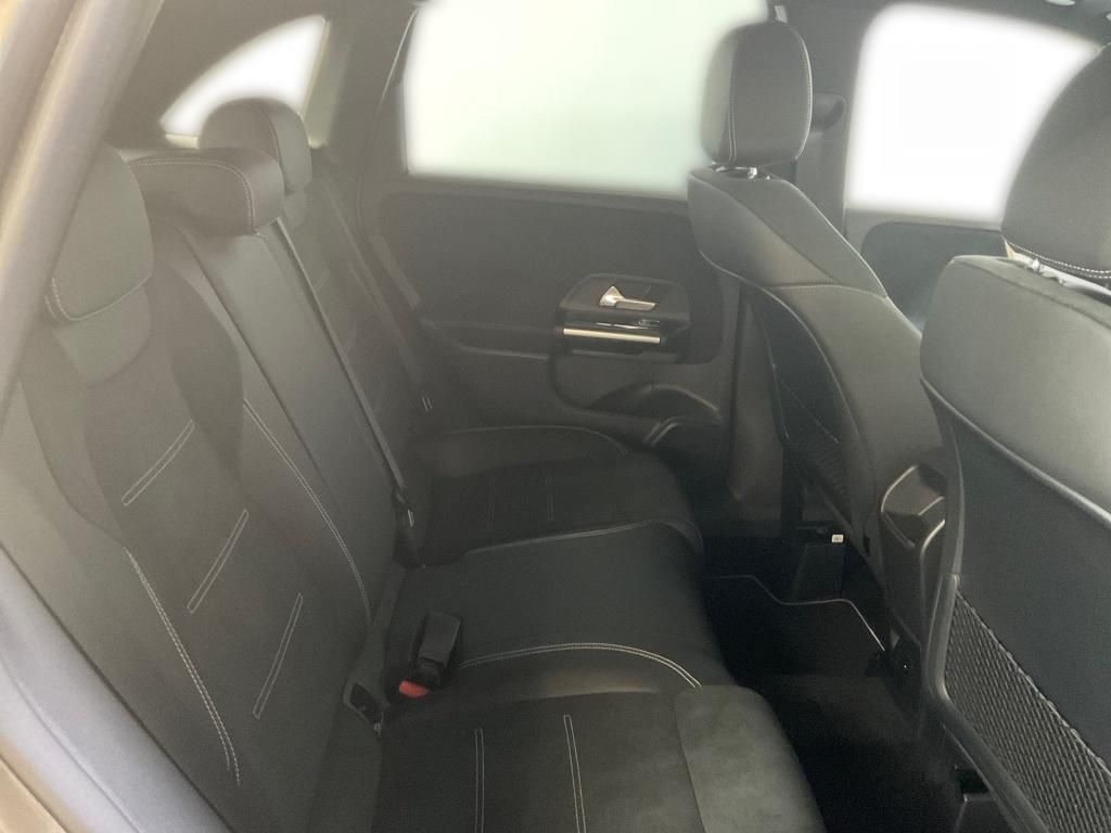 Mercedes-Benz B 200 2022