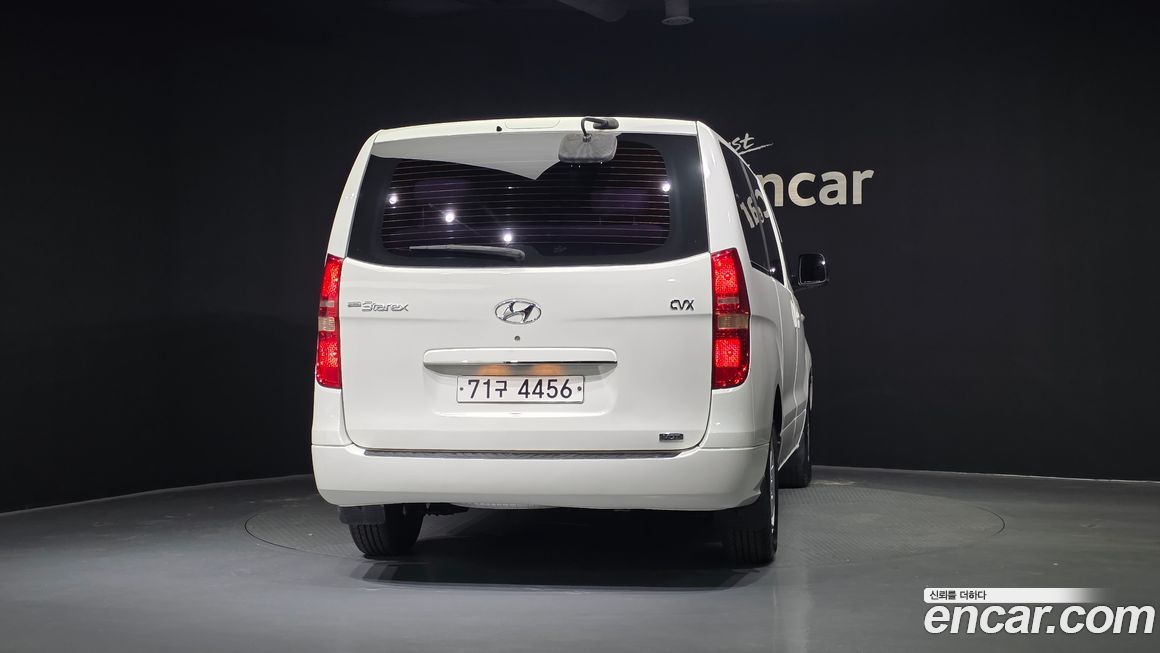 Hyundai Starex 2011