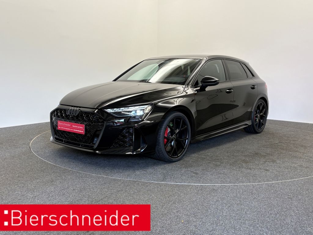 Audi RS3 2025