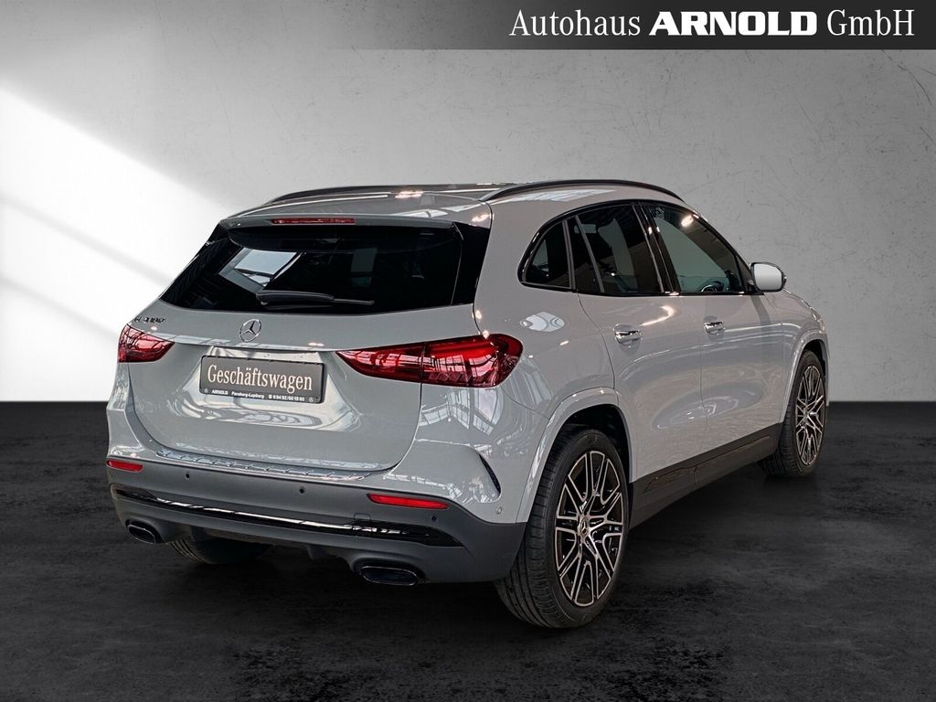 Mercedes-Benz GLA 180 2025