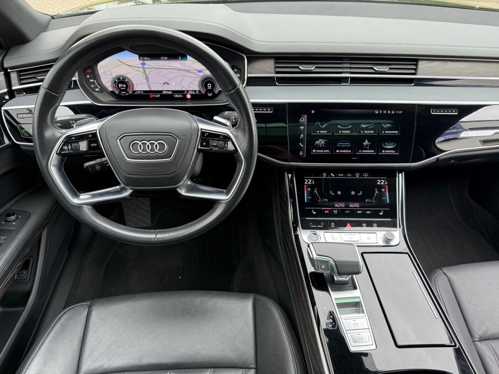 Audi A8 2022