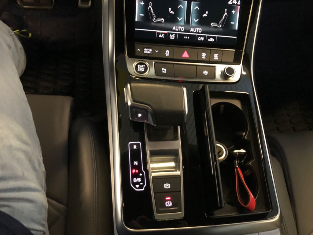 Audi Q8 2020