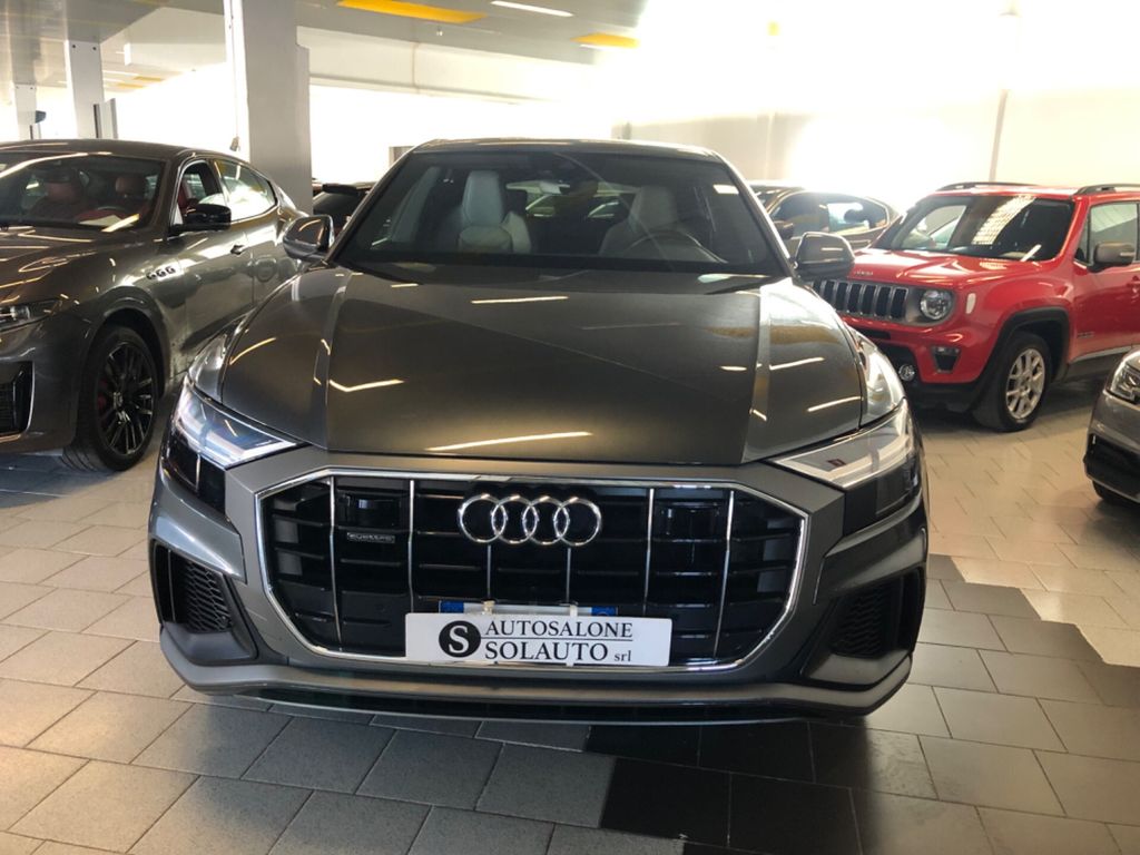 Audi Q8 2020