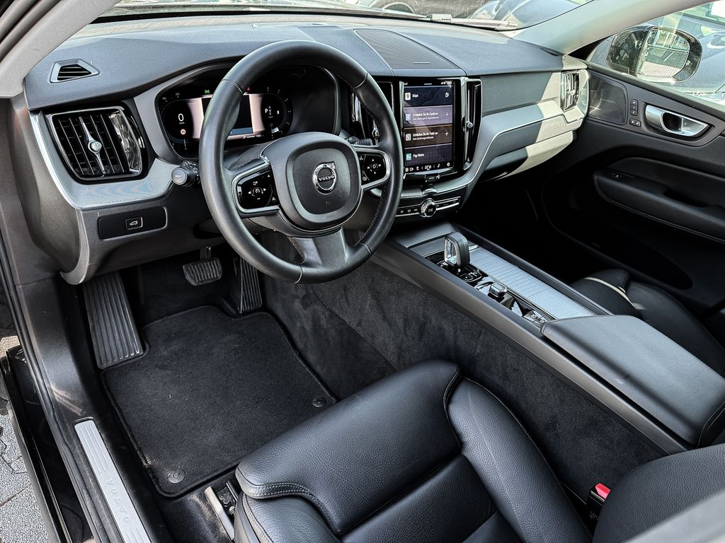 Volvo XC60 2023