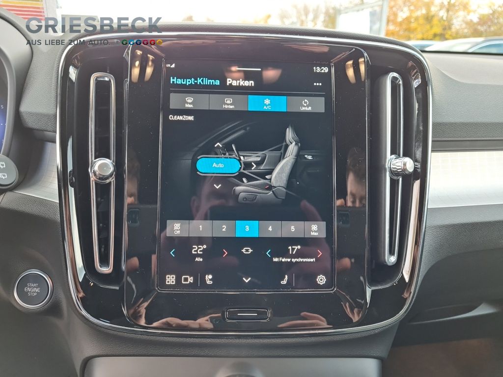 Volvo XC40 2024