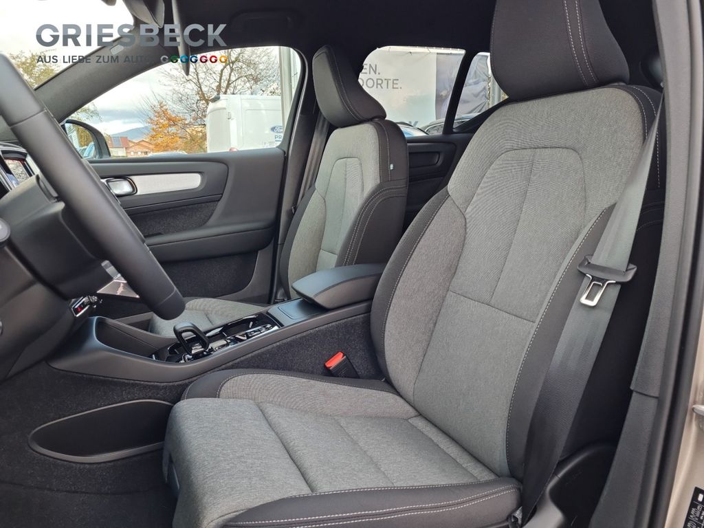 Volvo XC40 2024