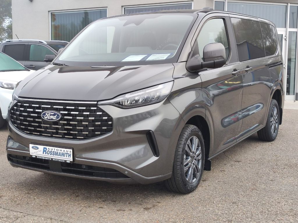 Ford Tourneo Custom 2025