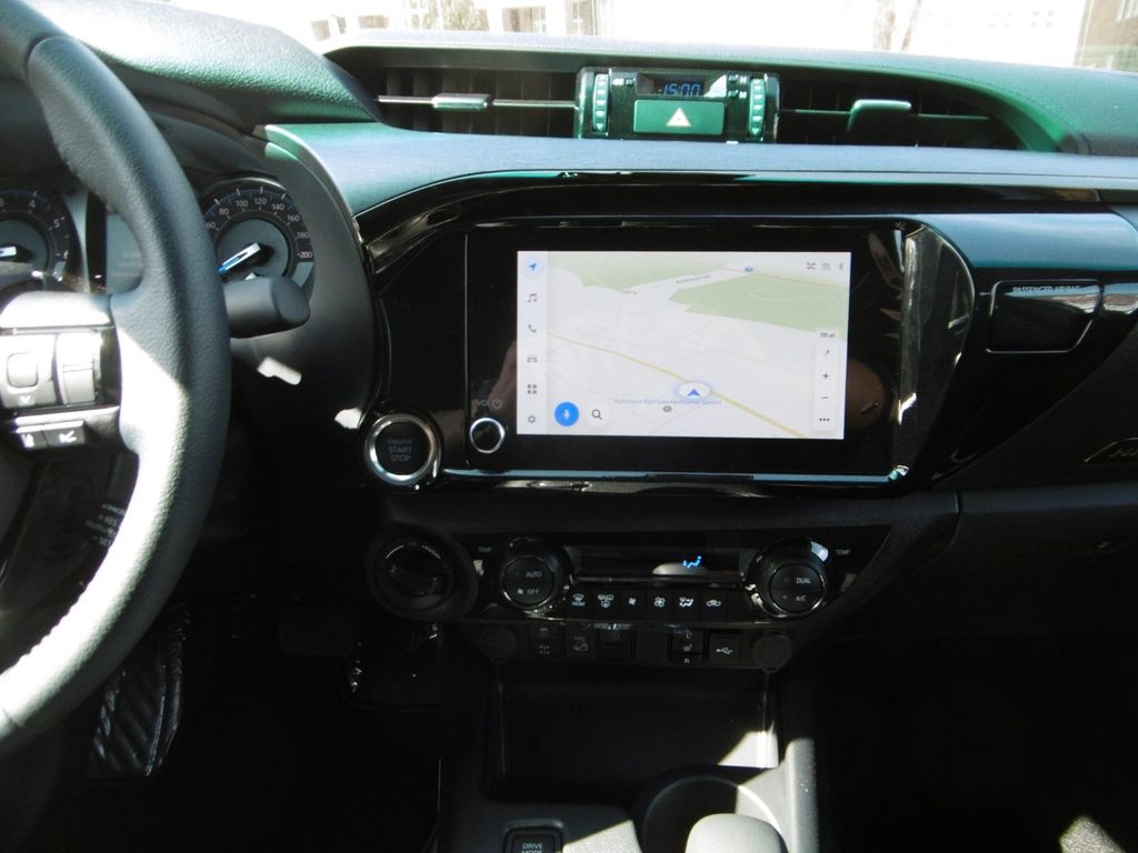 Toyota Hilux 2025