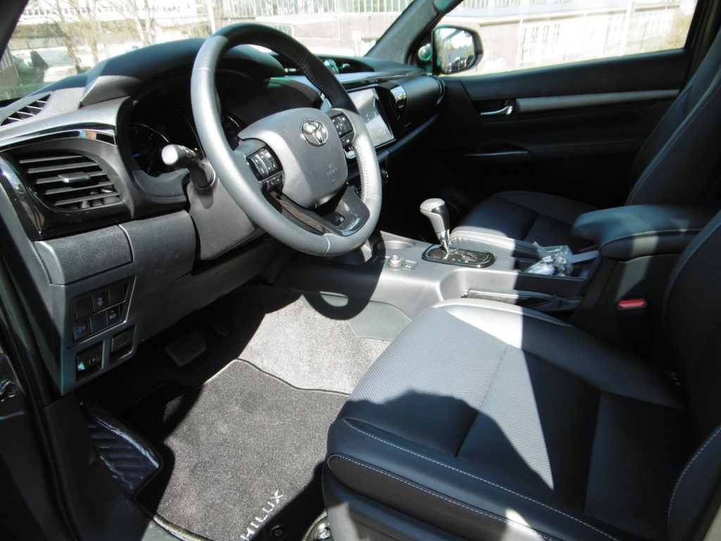 Toyota Hilux 2025