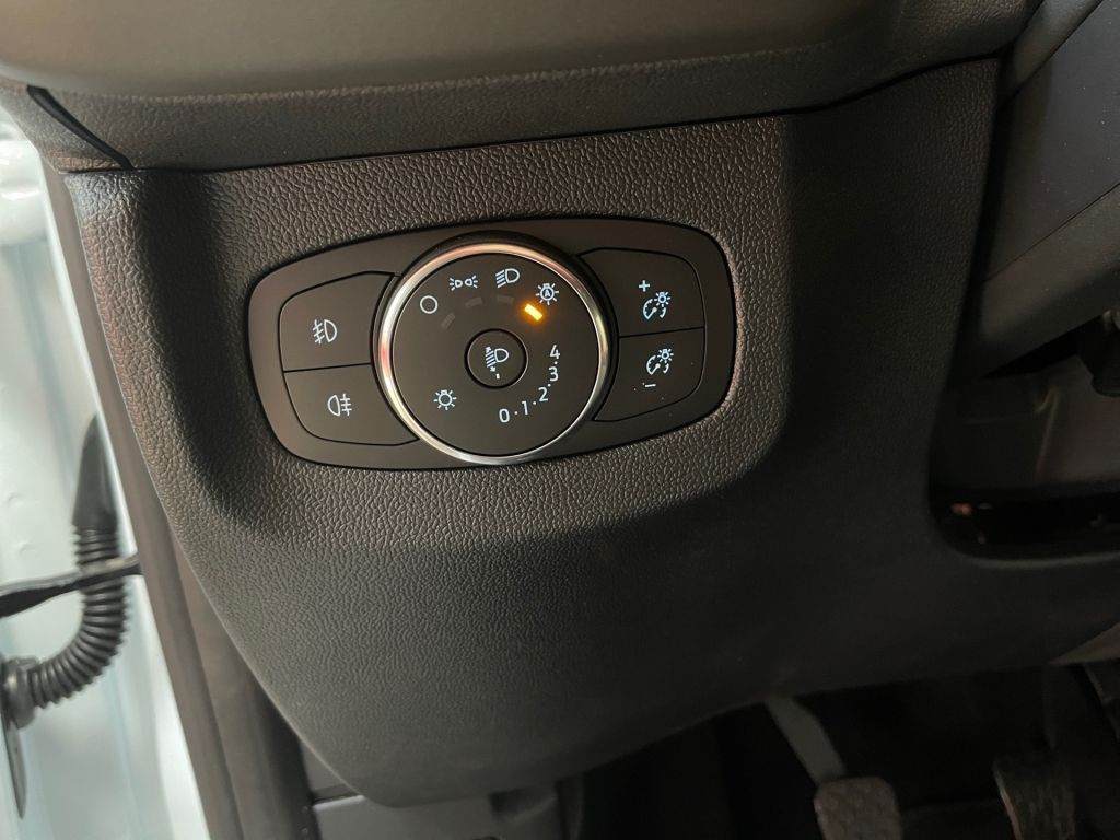 Ford Tourneo Courier 2024