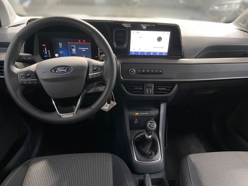 Ford Tourneo Courier 2024