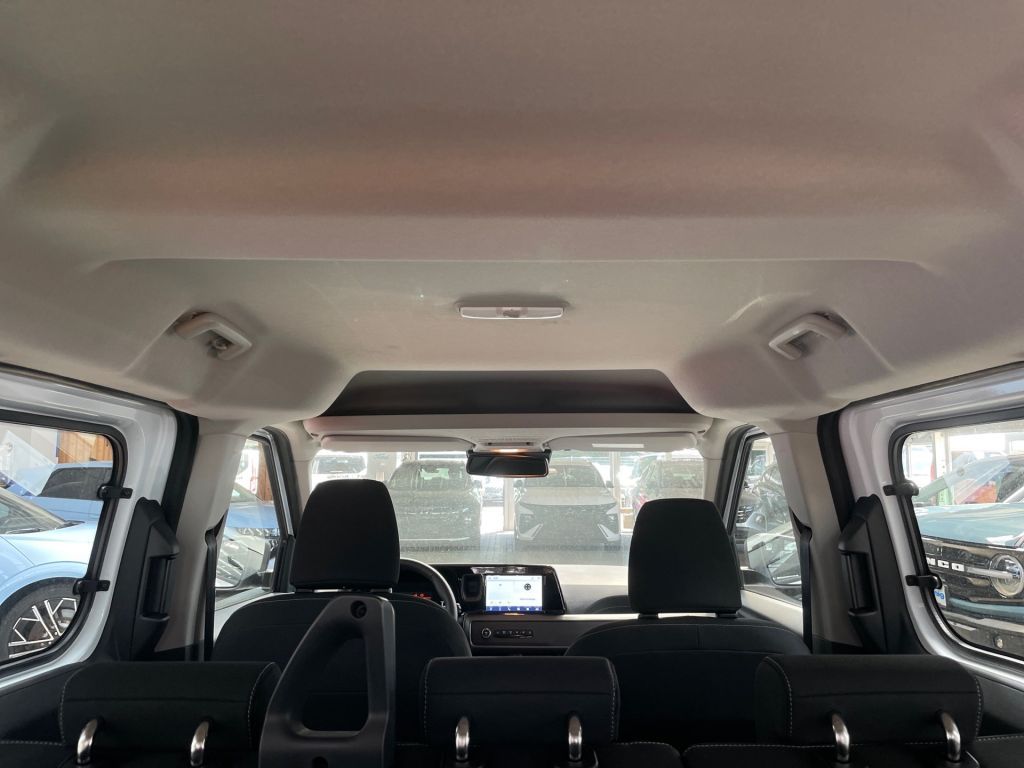 Ford Tourneo Courier 2024