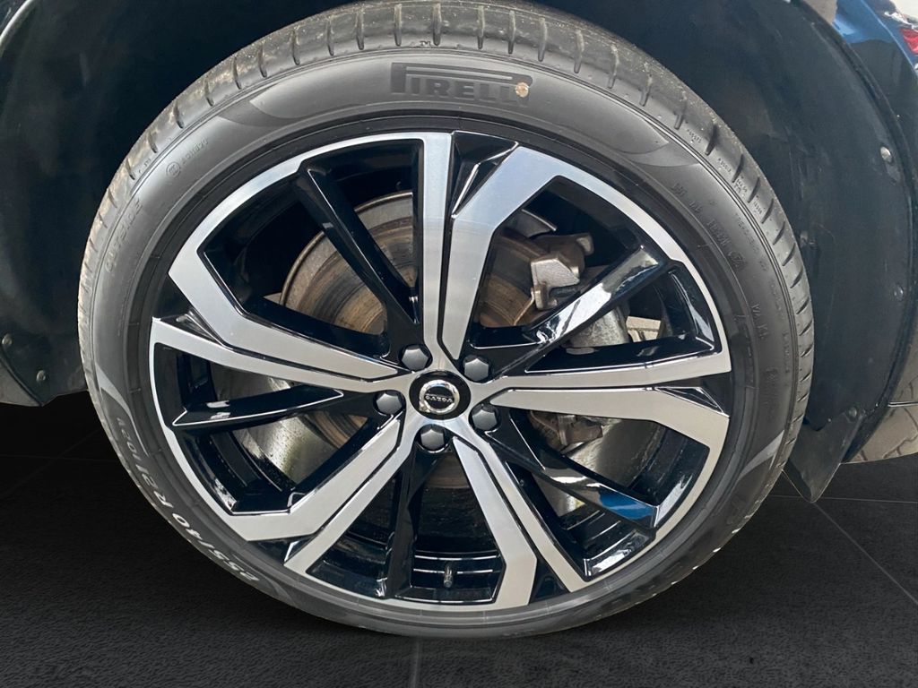 Volvo XC60 2022