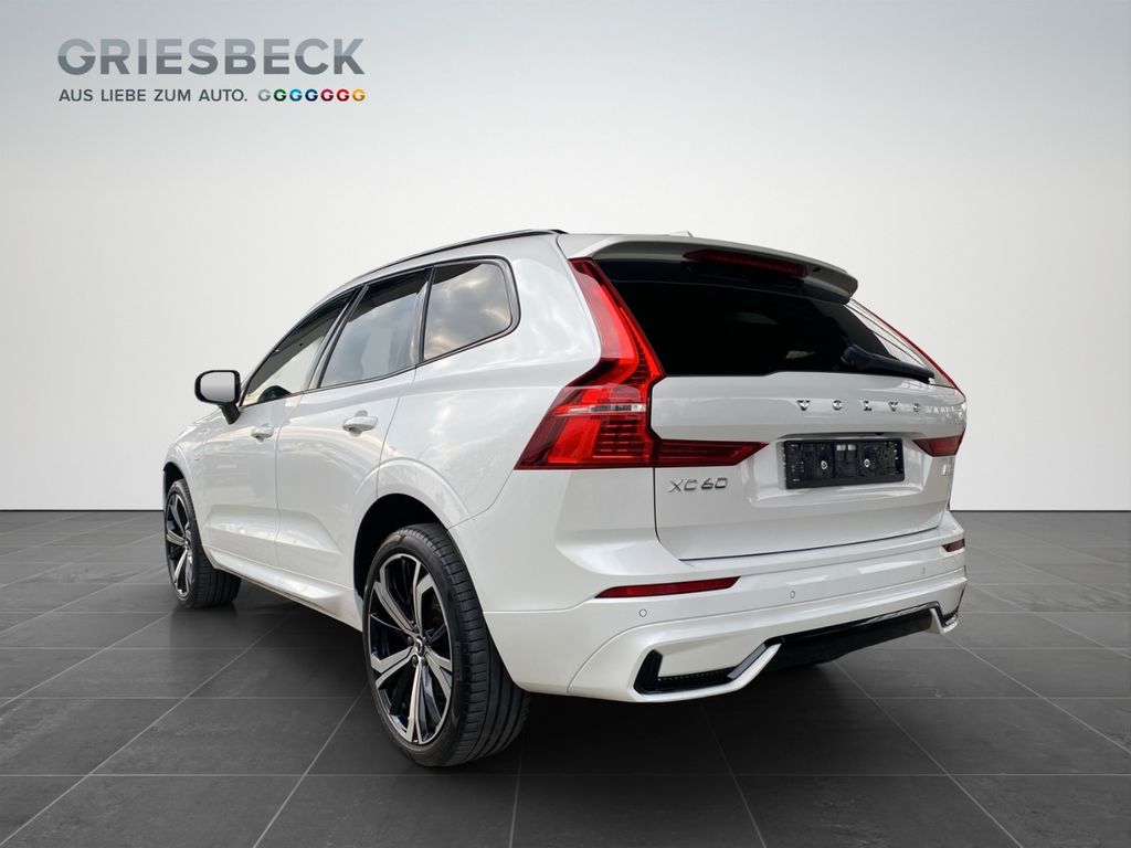 Volvo XC60 2022