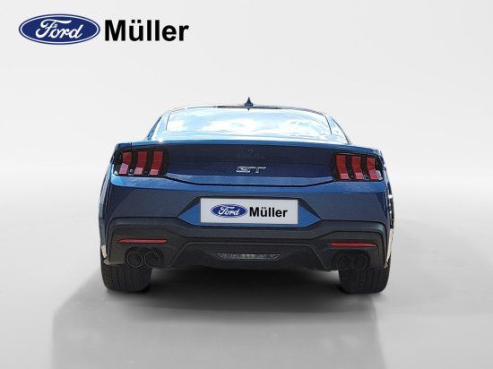 Ford Mustang 2024