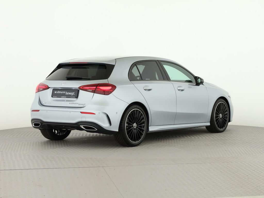 Mercedes-Benz A 200 2025