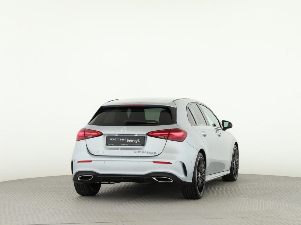 Mercedes-Benz A 200 2025