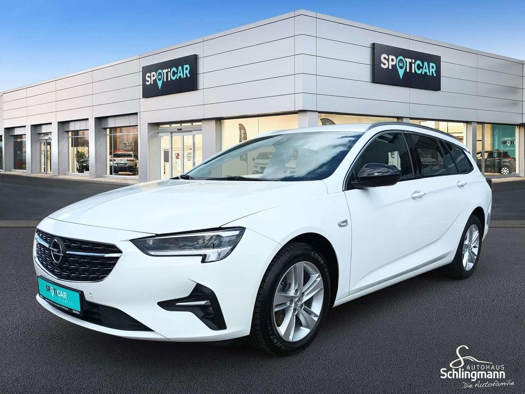 Opel Insignia 2022