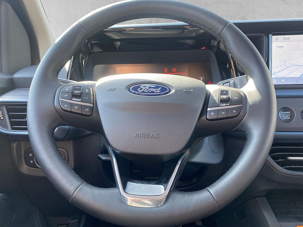 Ford Tourneo Courier 2025