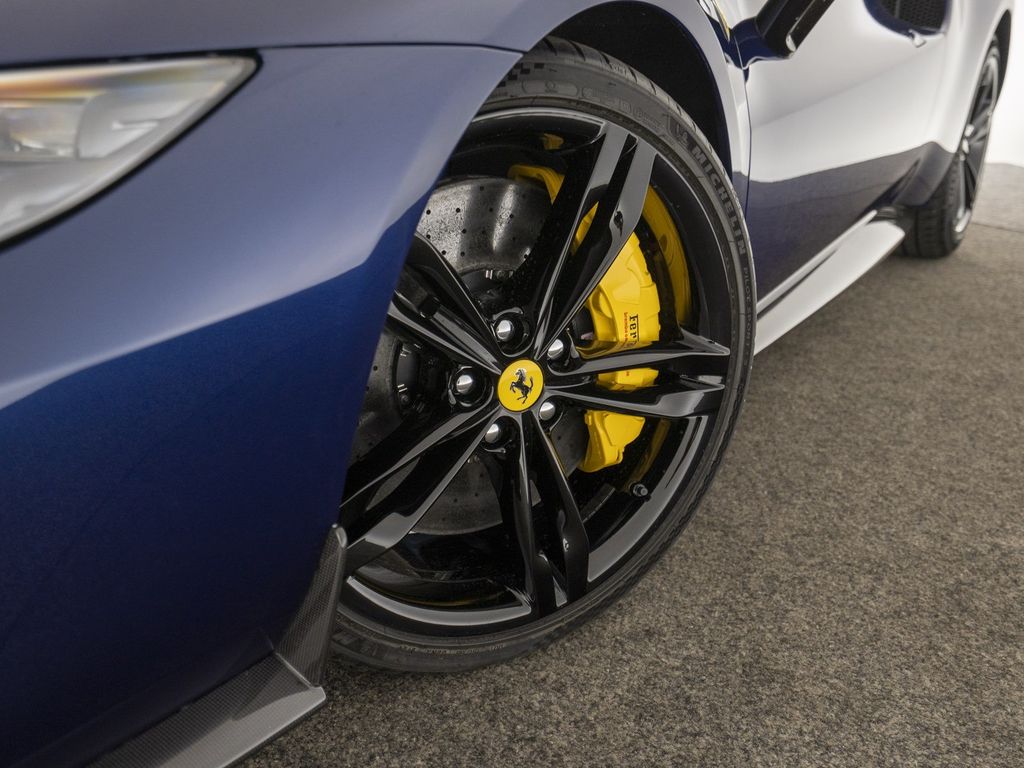 Ferrari 296 GTS 2024