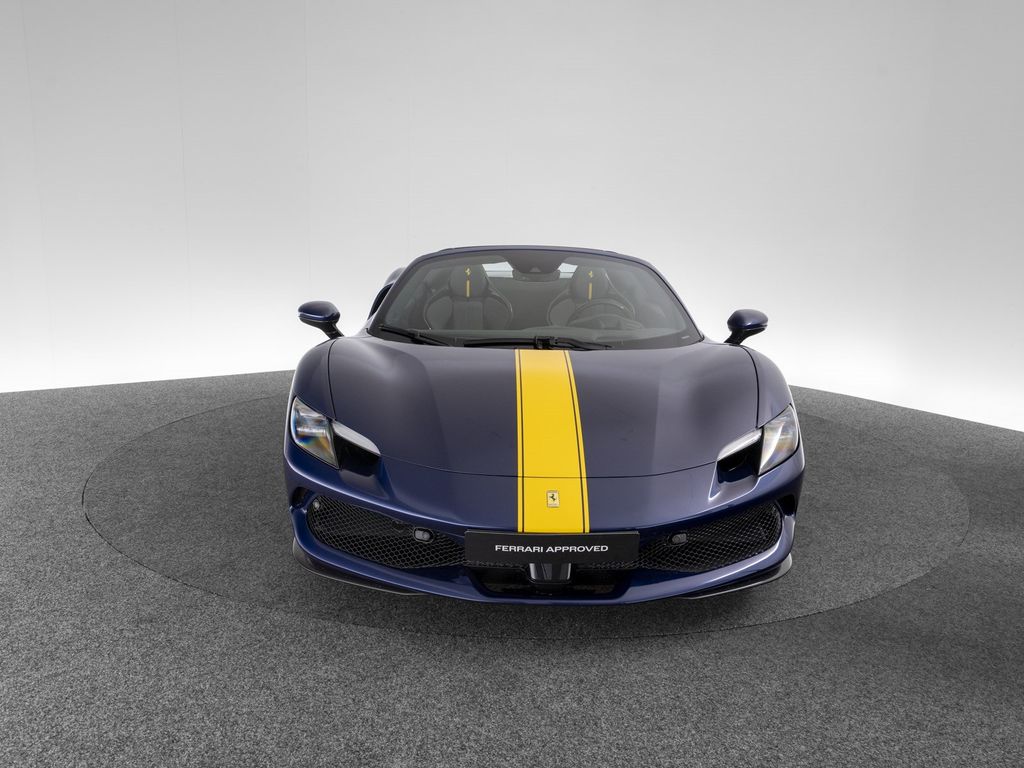 Ferrari 296 GTS 2024