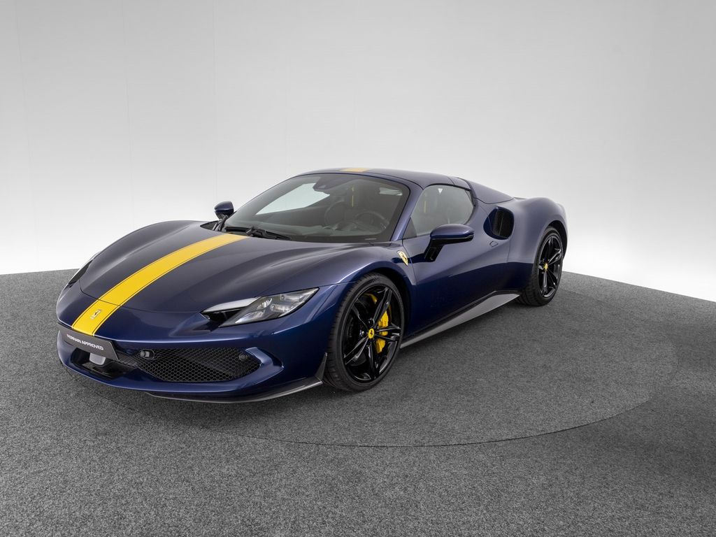 Ferrari 296 GTS 2024
