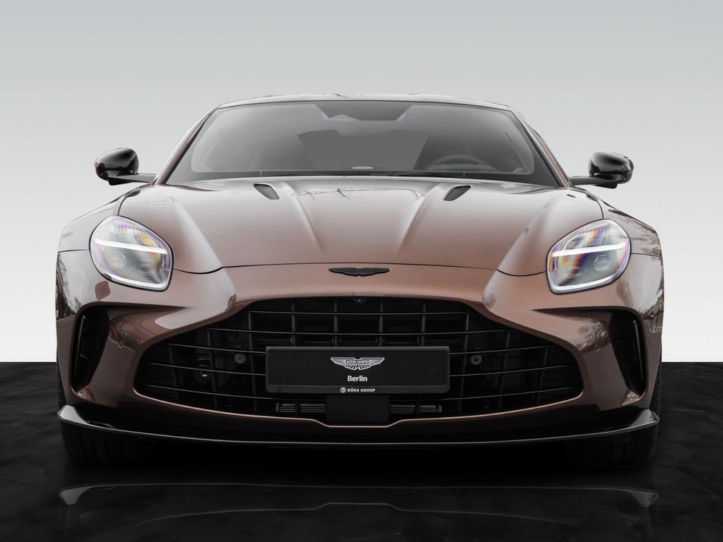 Aston Martin V8 Vantage 2025