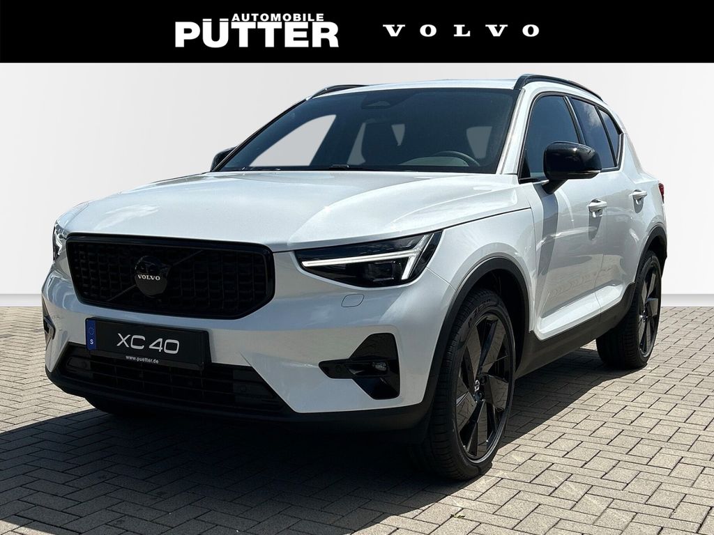 Volvo XC40 2025