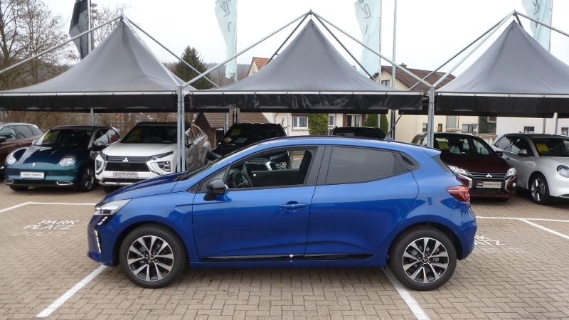 Mitsubishi Colt 2025