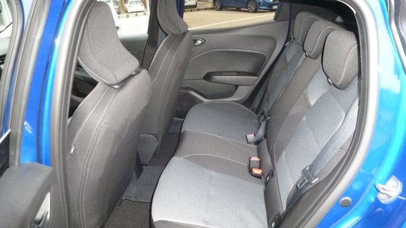 Mitsubishi Colt 2025