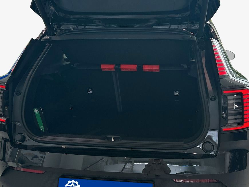 Volvo EX30 2025