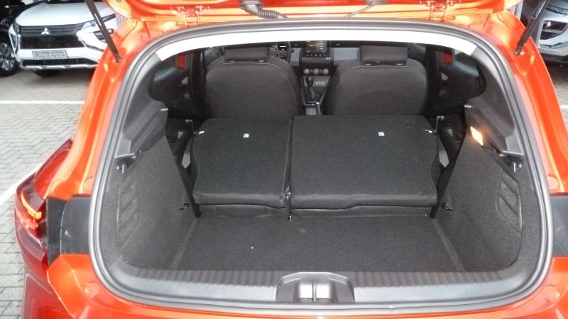 Mitsubishi Colt 2025