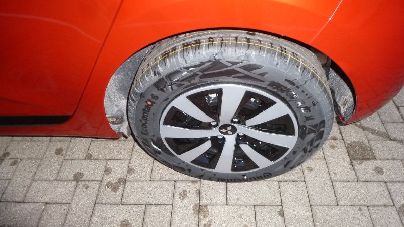 Mitsubishi Colt 2025