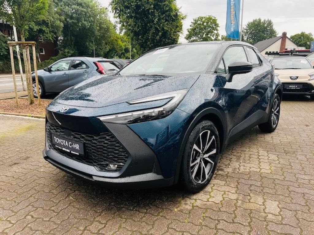 Toyota C-HR 2025