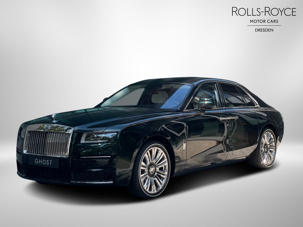 Rolls-Royce Ghost 2025