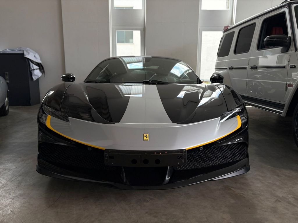 Ferrari SF90 2022