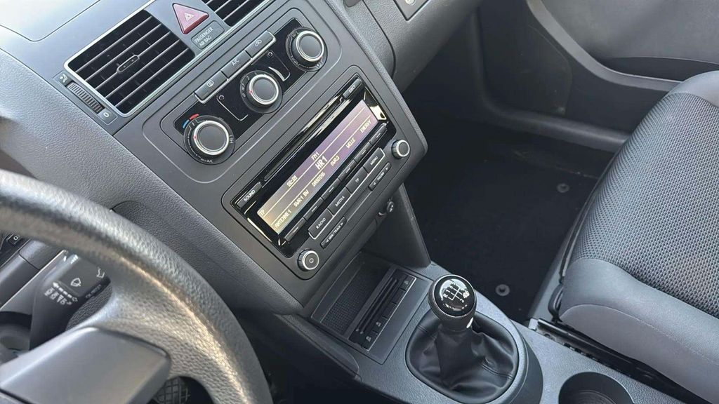 Volkswagen Touran 2015