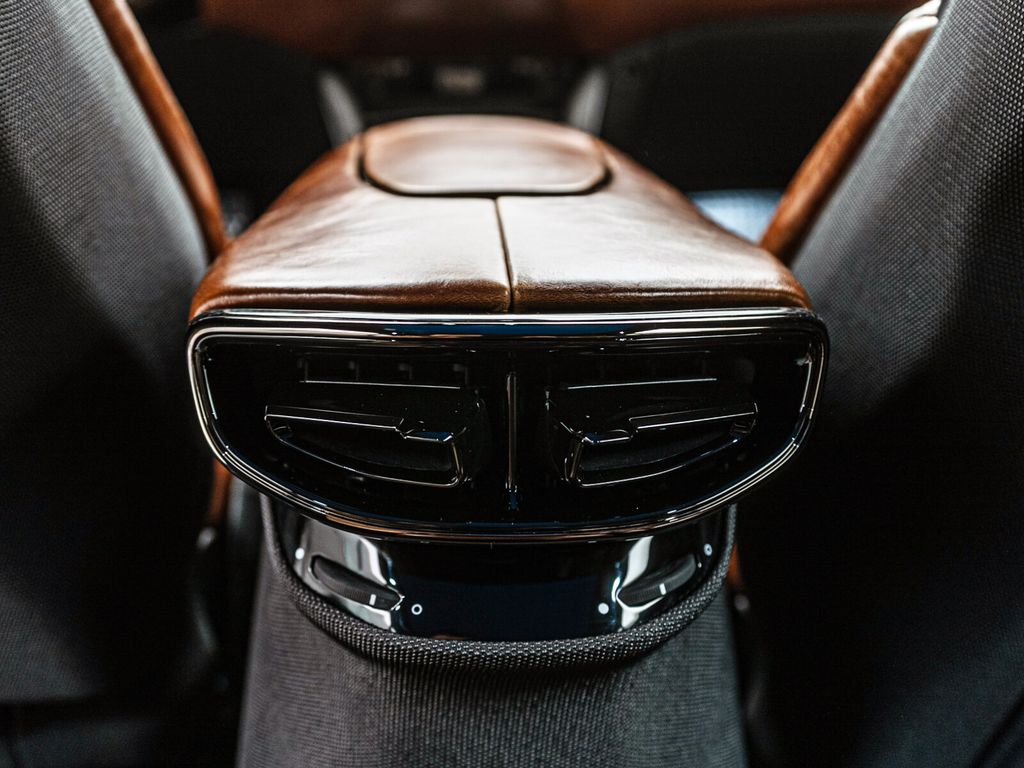 Ferrari Purosangue 2025