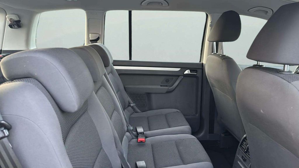 Volkswagen Touran 2015