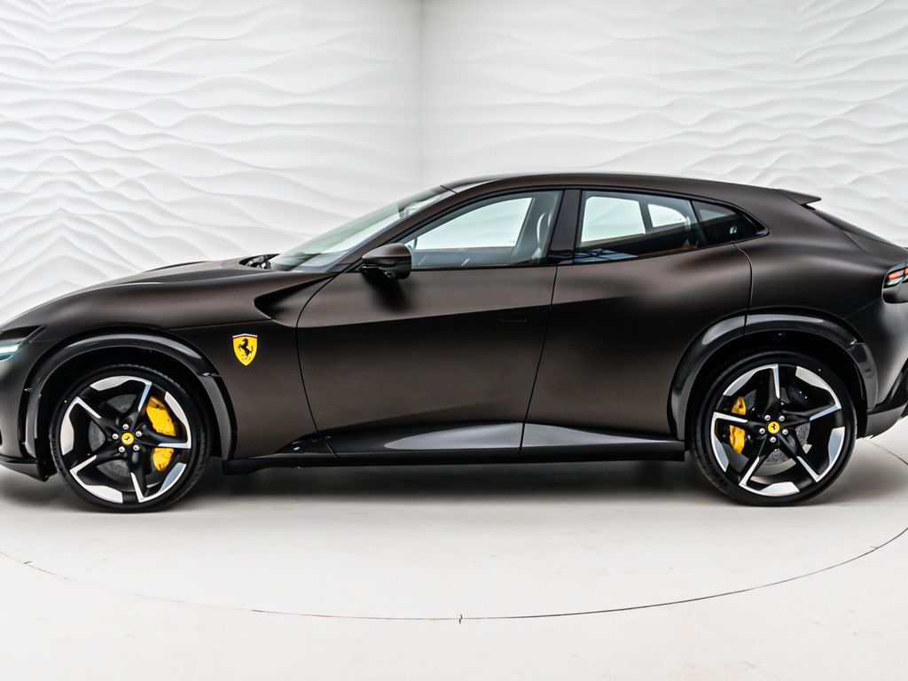 Ferrari Purosangue 2025