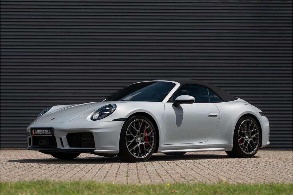 Porsche 992 2025