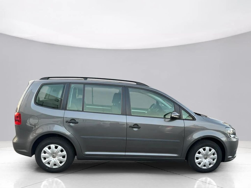 Volkswagen Touran 2015