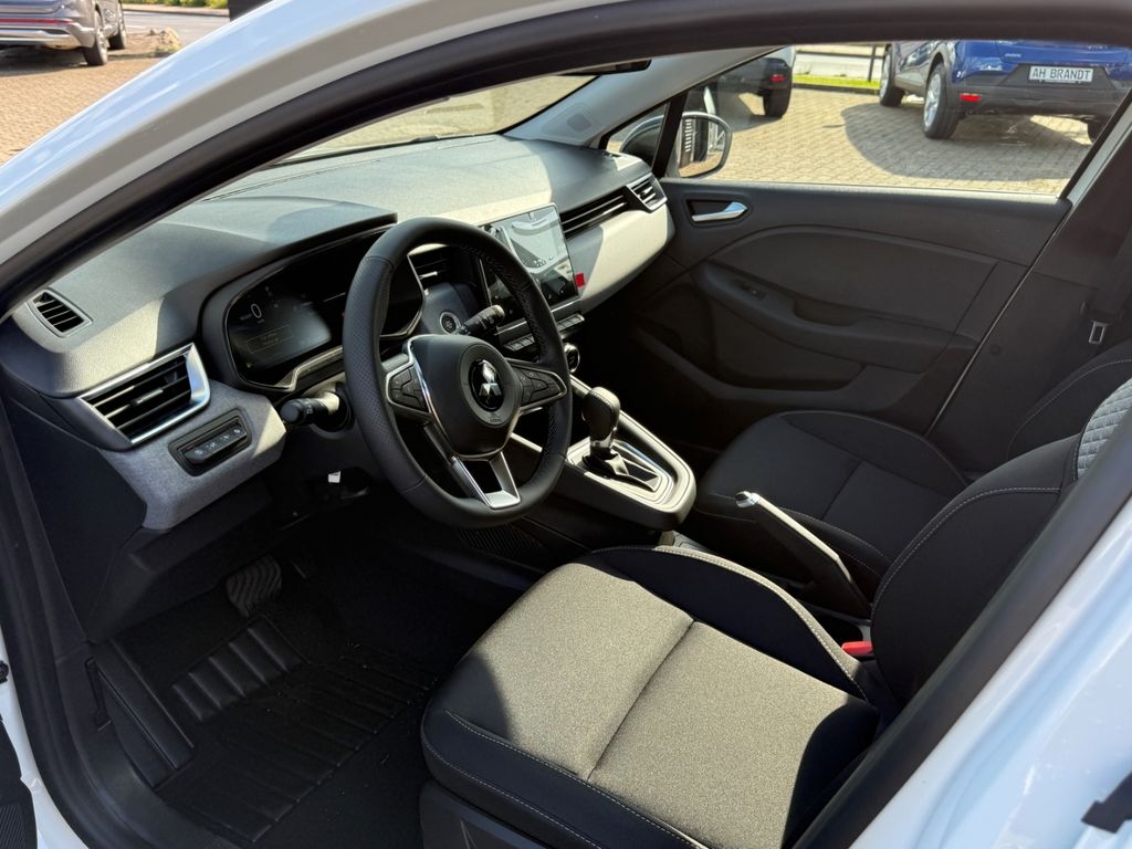 Mitsubishi Colt 2025