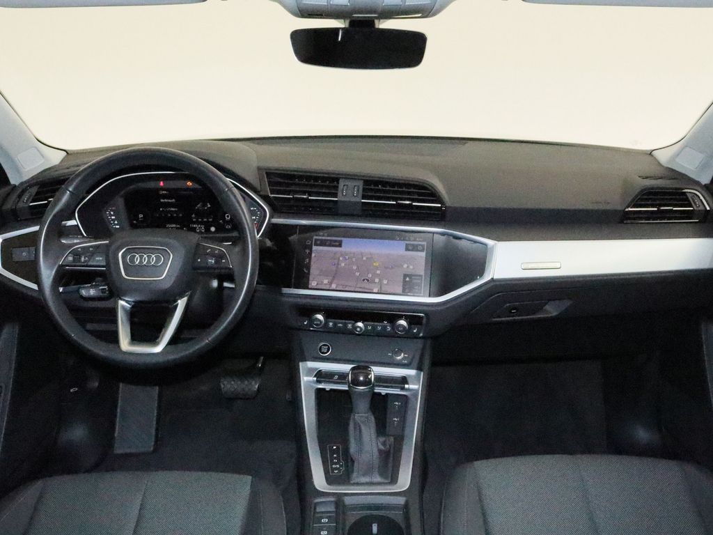 Audi Q3 2023