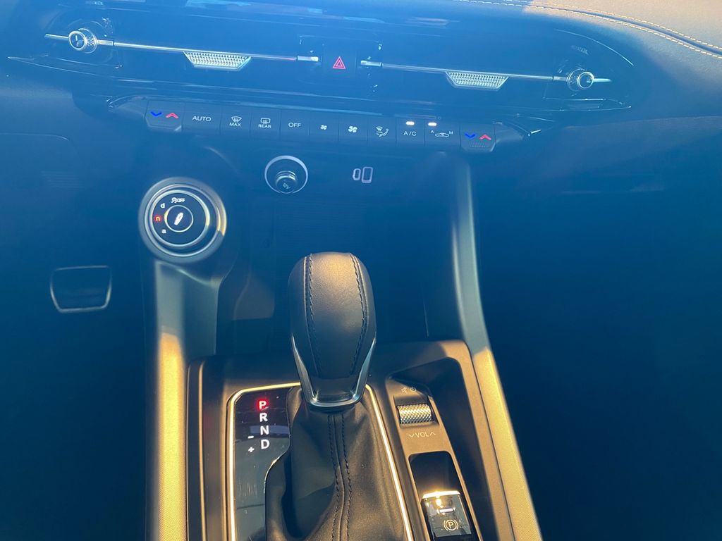 Alfa Romeo Tonale 2025