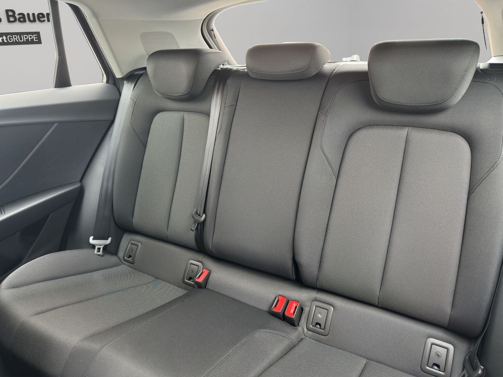 Audi Q2 2024
