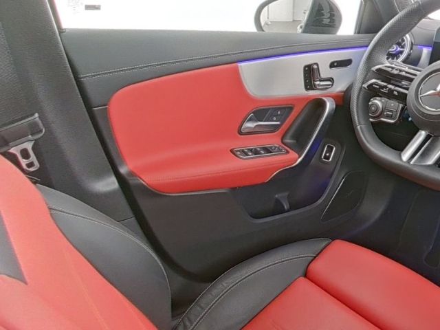 Mercedes-Benz A 250 2023