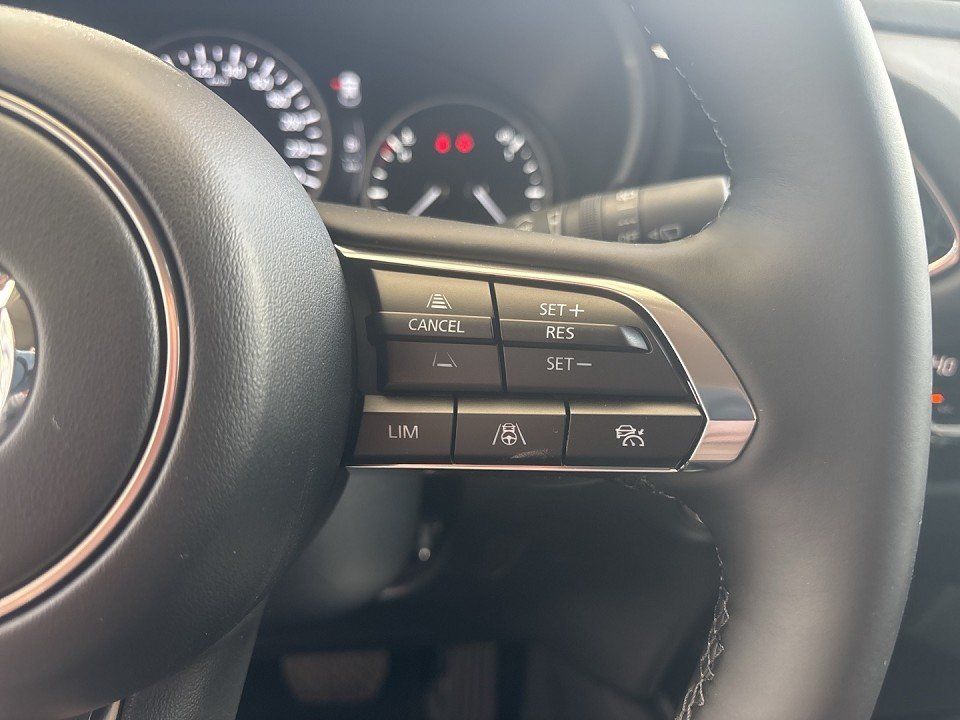 Mazda CX-30 2025
