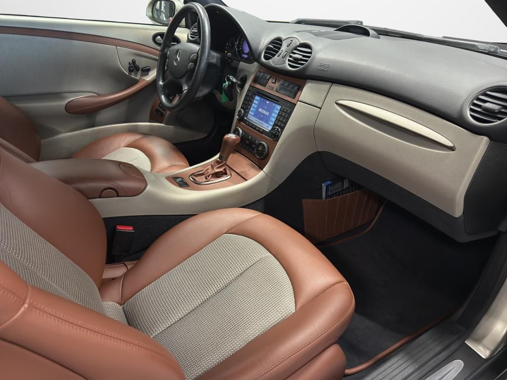 Mercedes-Benz CLK 500 2005