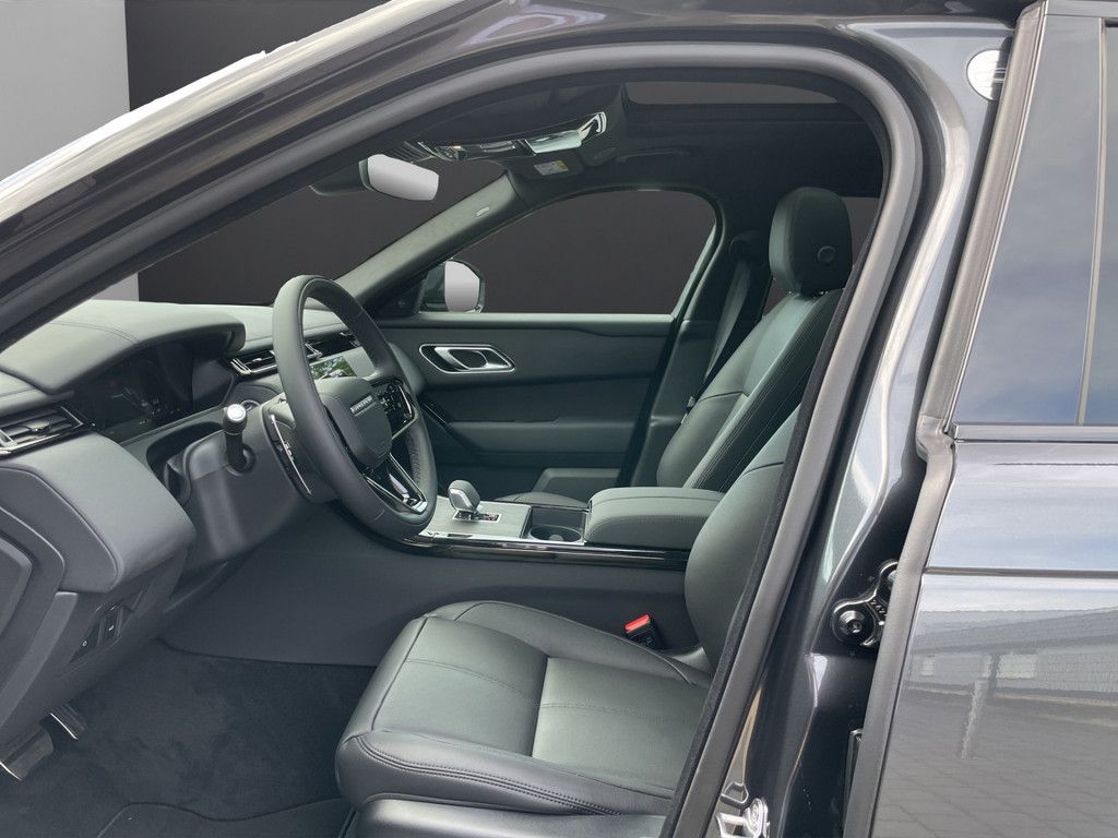 Land Rover Range Rover Velar 2025